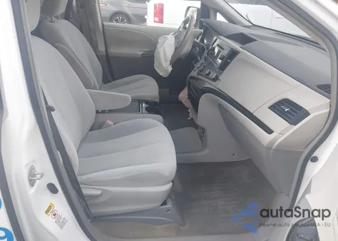 2011 Toyota Sienna Le z USA, uszkodzony, nr VIN 5TDKK3DC7BS140264